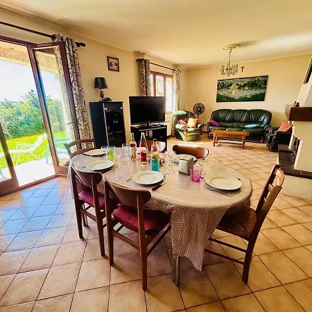 Nyaraló Maison Familiale De A